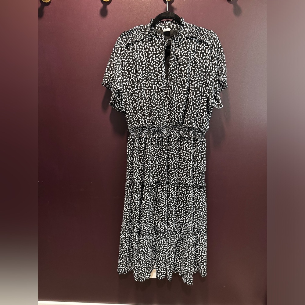 NWOT Melrose & Market MIDI dress